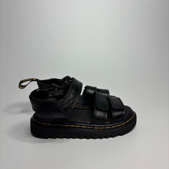 Dr. Martens Junior Klaire Leather Sandals in Black T Lamper - Picture 5 of 9